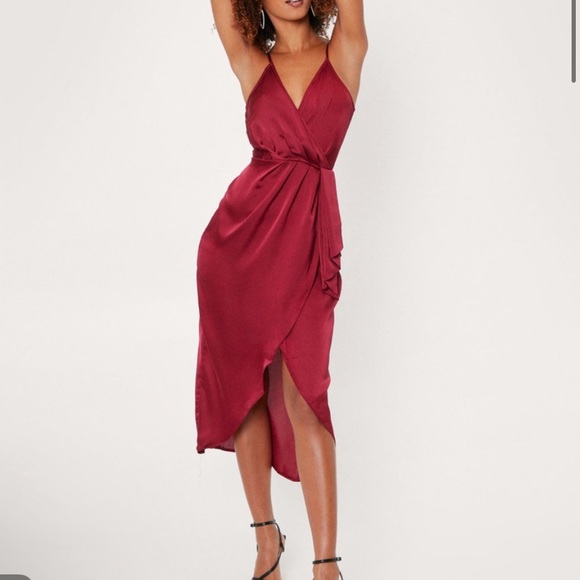 NastyGal love at first sight wrap dress - Picture 8 of 8